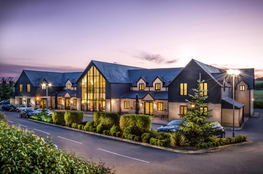 The Sharnbrook Hotel ภายนอก รูปภาพ