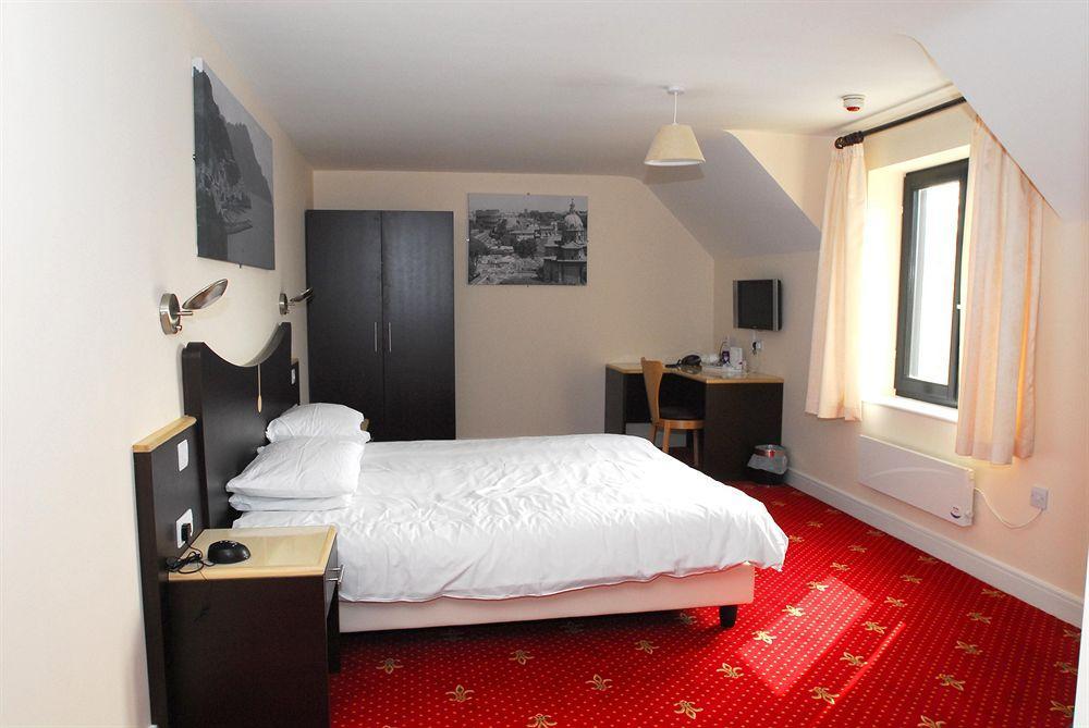 The Sharnbrook Hotel ภายนอก รูปภาพ