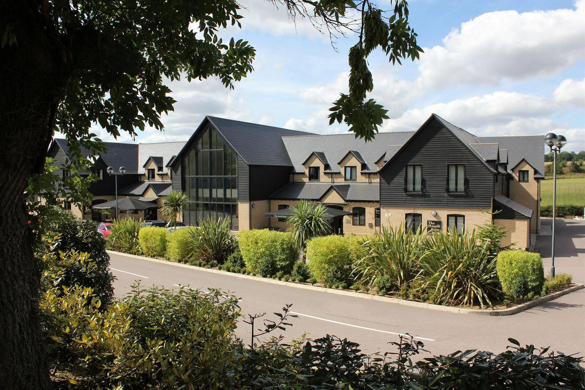 The Sharnbrook Hotel ภายนอก รูปภาพ