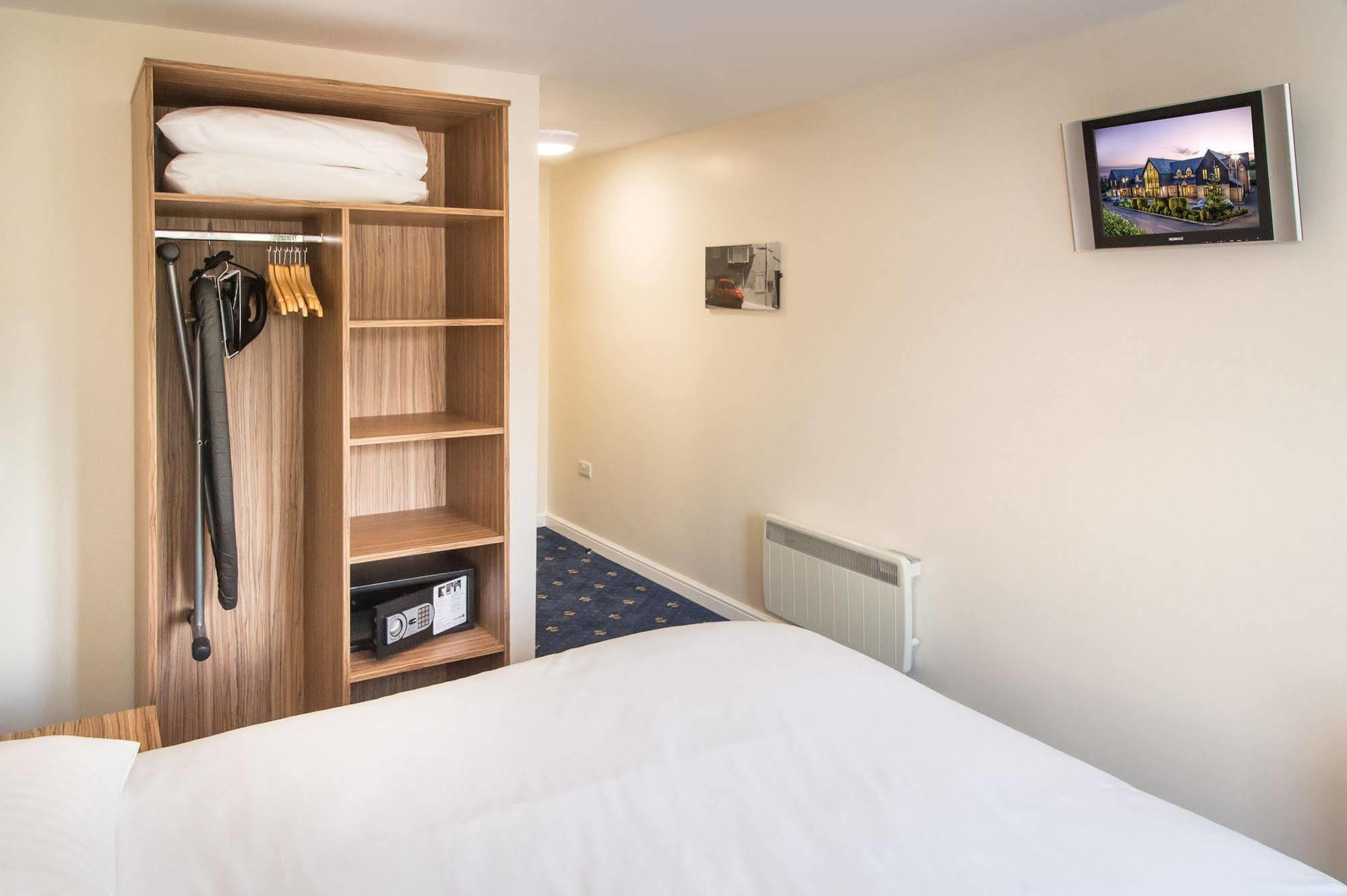 The Sharnbrook Hotel ภายนอก รูปภาพ